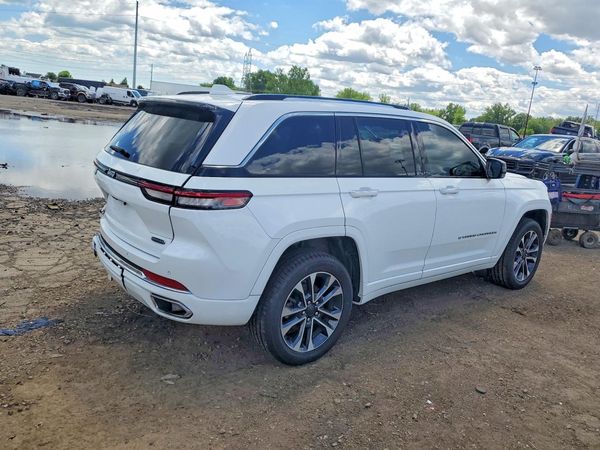 2022 JEEP GRAND CHEROKEE OVERLAND 4X4