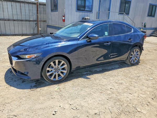 2021 MAZDA 3