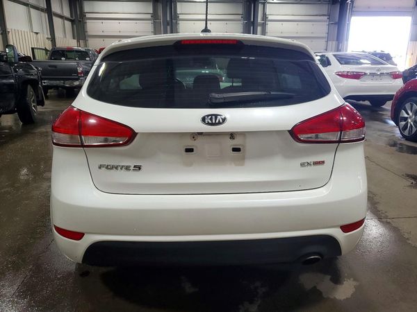 2016 KIA FORTE