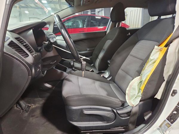 2016 KIA FORTE