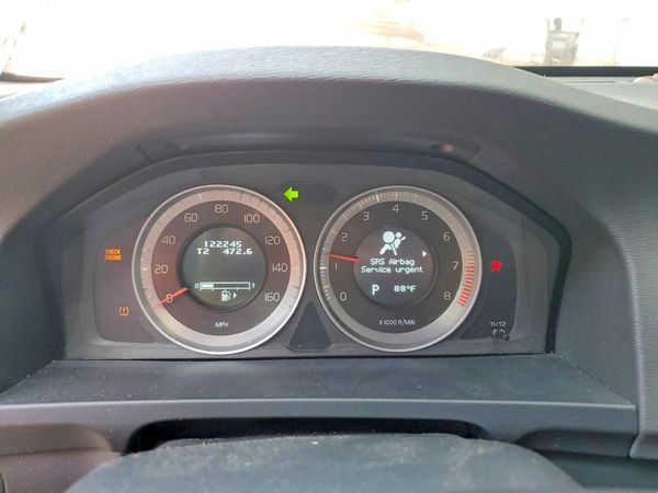 2013 VOLVO S60