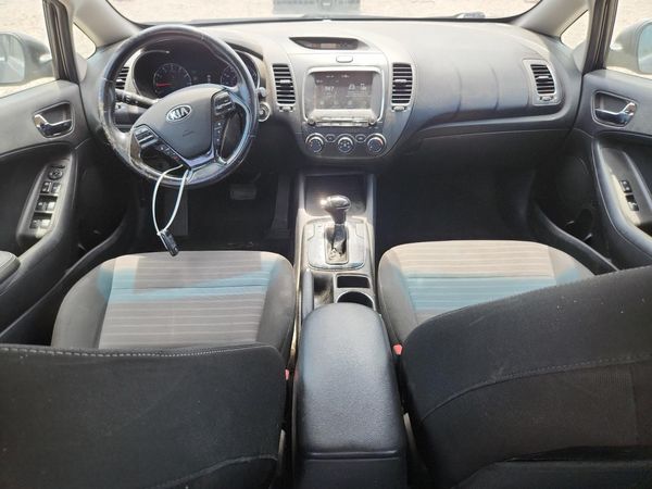 2017 KIA FORTE LX Popular, S