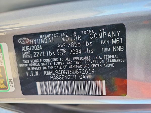 2025 HYUNDAI ELANTRA SEL Convenience