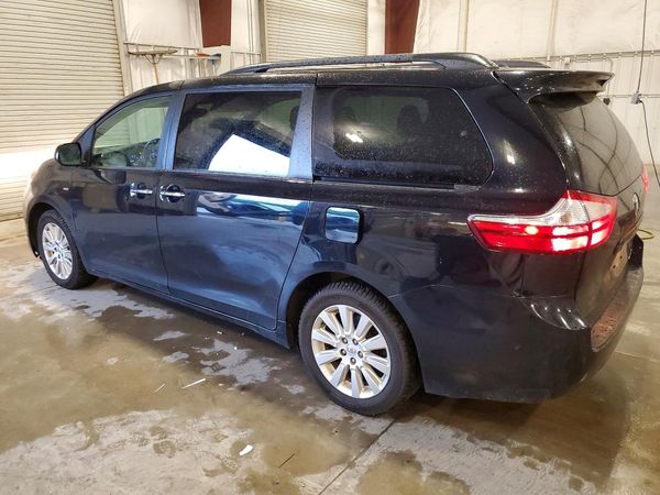 2016 TOYOTA SIENNA