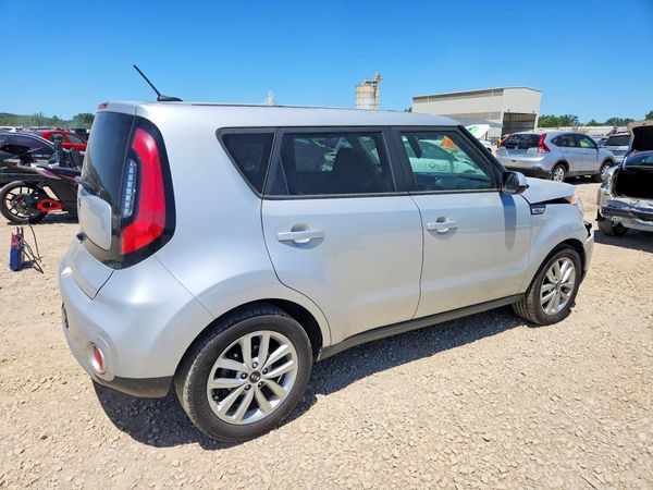 2018 KIA SOUL Plus