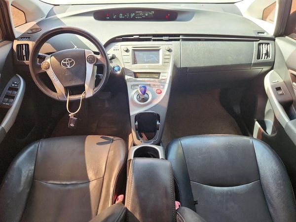 2012 TOYOTA PRIUS