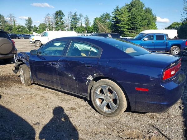 2013 DODGE CHARGER SXT