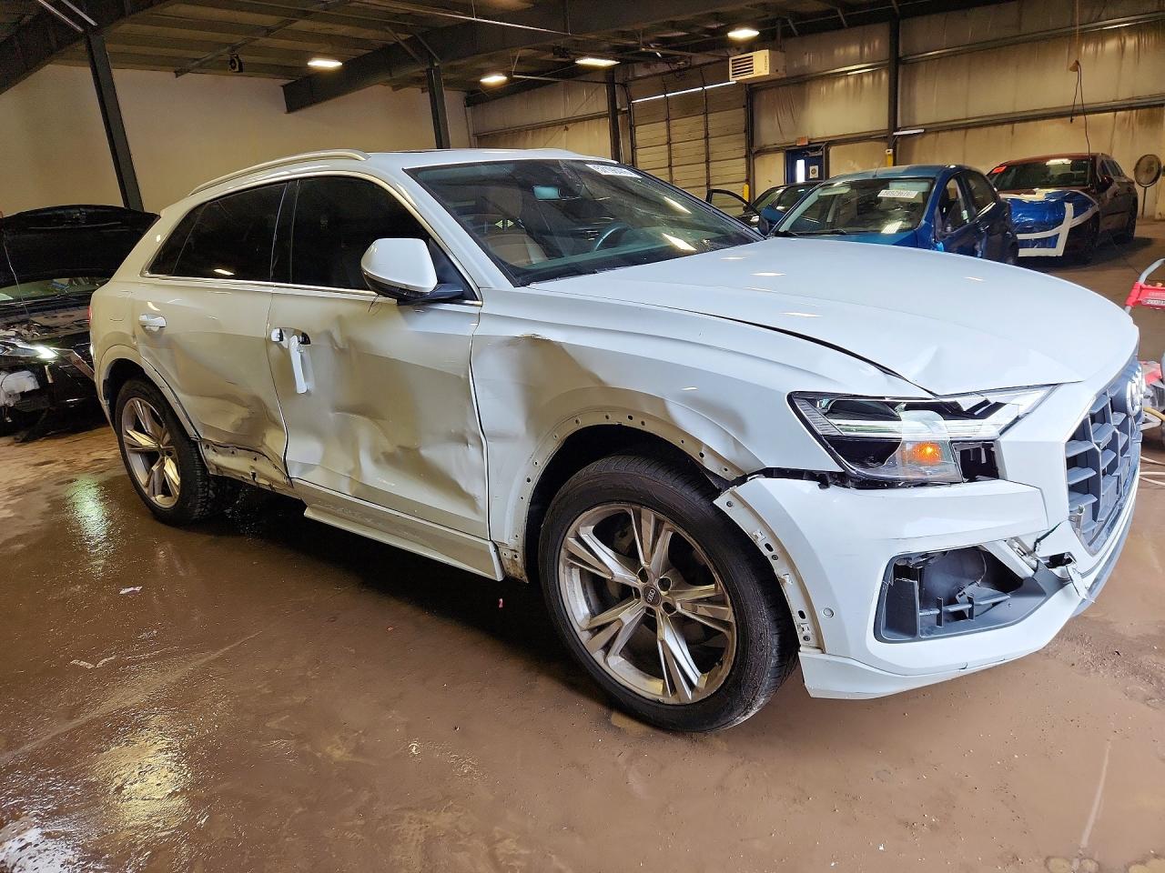 2019 AUDI Q8
