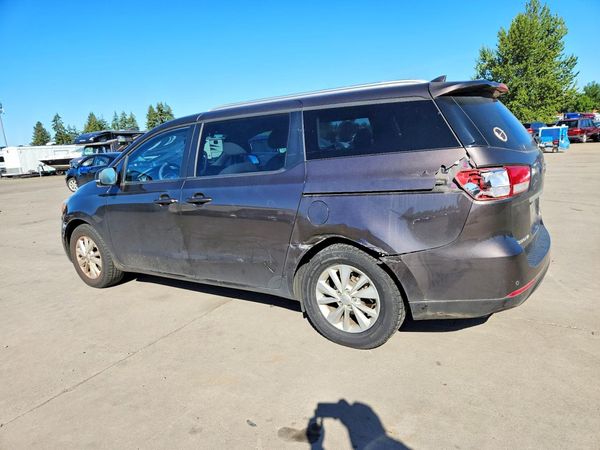 2016 KIA SEDONA LX - Middle-low