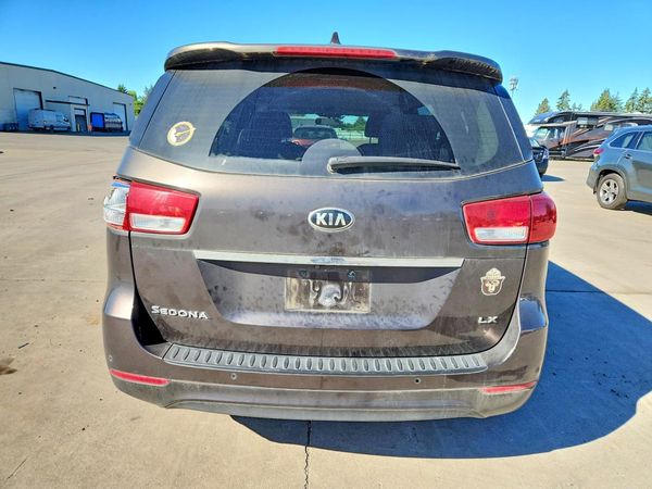 2016 KIA SEDONA LX - Middle-low