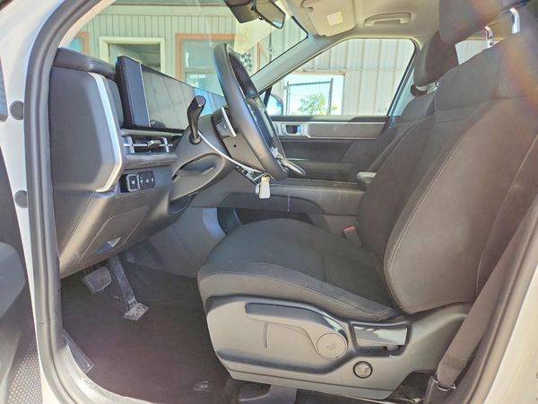 2024 HYUNDAI SANTA FE SE