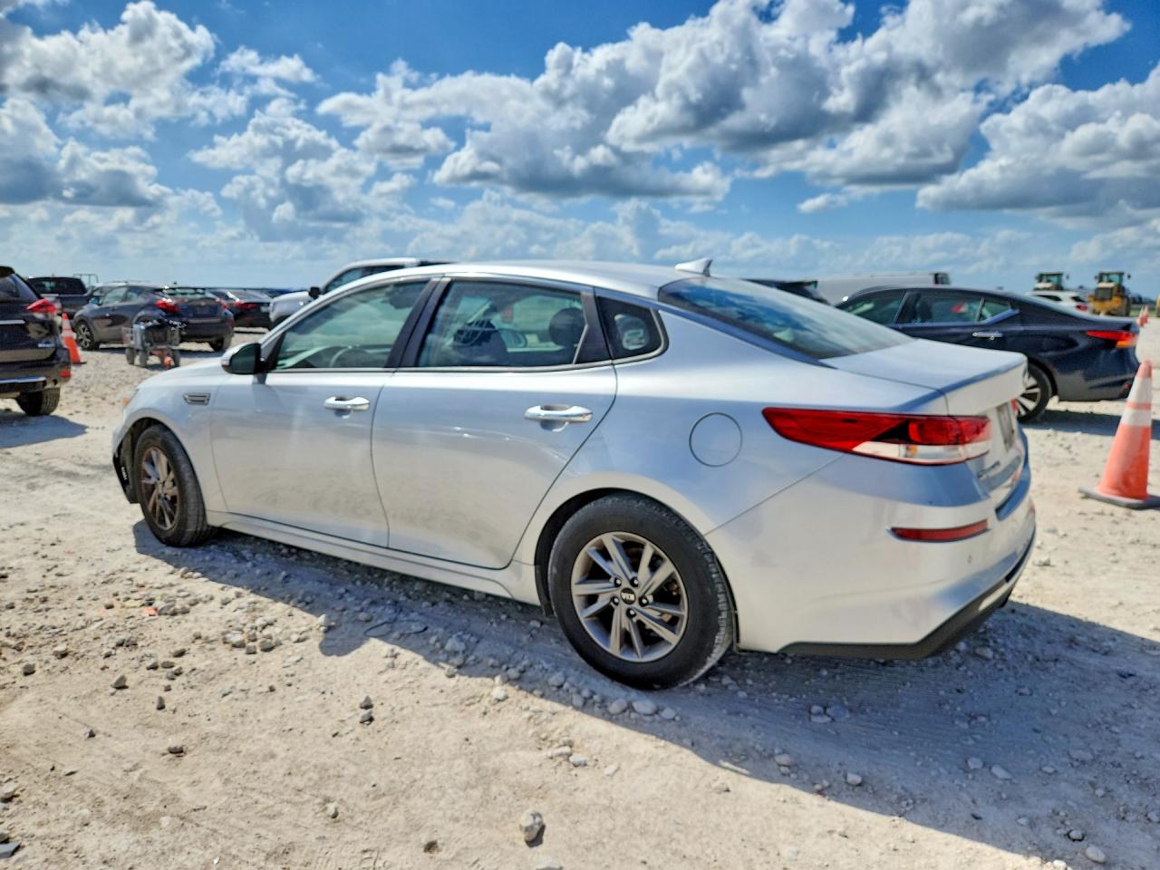 2019 KIA OPTIMA LX, S