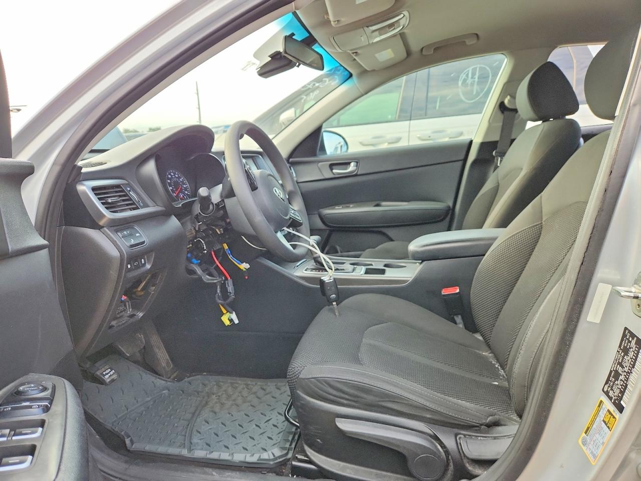2019 KIA OPTIMA LX, S