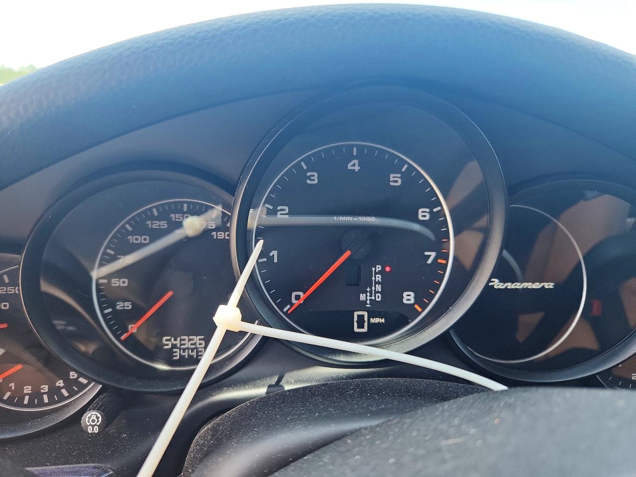 2016 PORSCHE PANAMERA Base (2WD), 4 (4WD)
