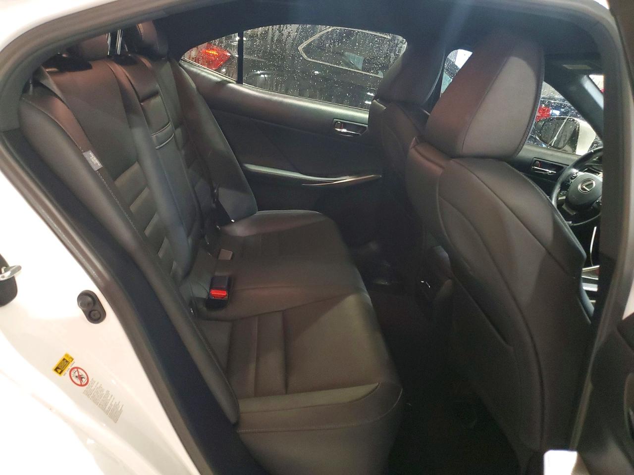 2015 LEXUS IS 250