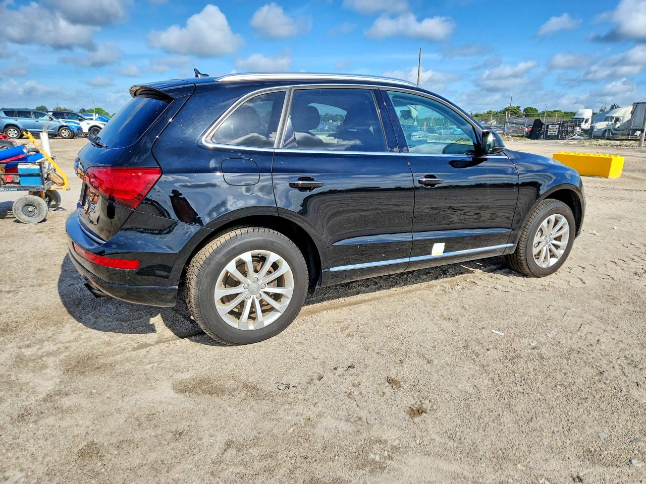 2016 AUDI Q5 quattro Premium Plus