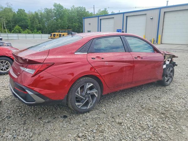 2024 HYUNDAI ELANTRA Limited