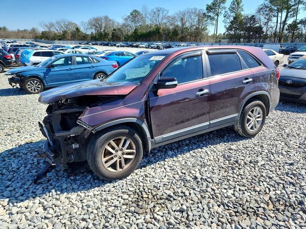 2014 KIA SORENTO Base/ LX
