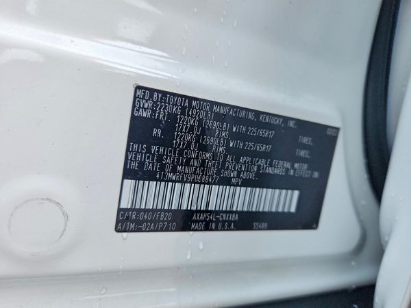 2023 TOYOTA RAV4 LE