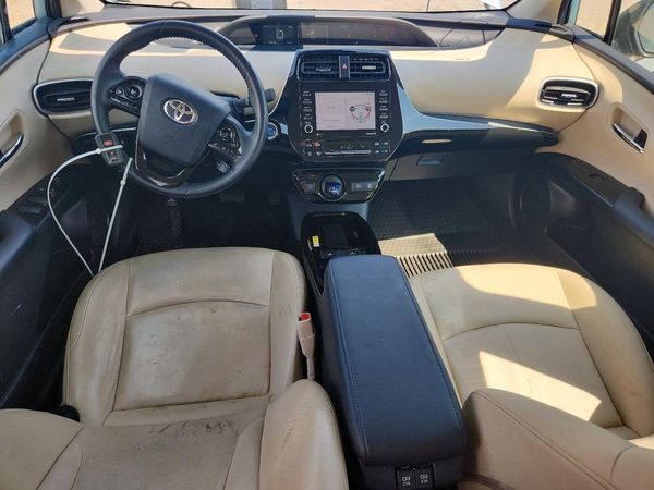 2022 TOYOTA PRIUS