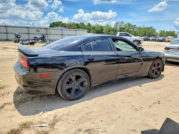2014 DODGE CHARGER