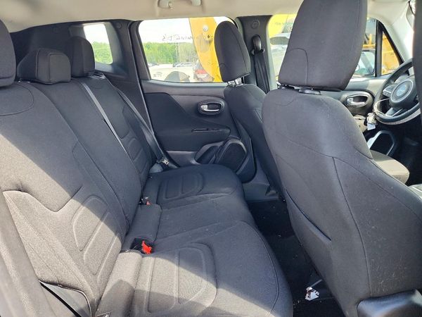 2019 JEEP RENEGADE LATITUDE 4X2