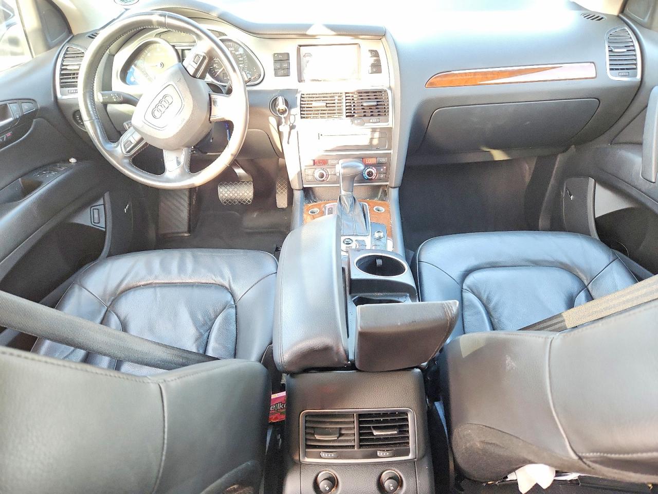 2013 AUDI Q7 Premium Plus