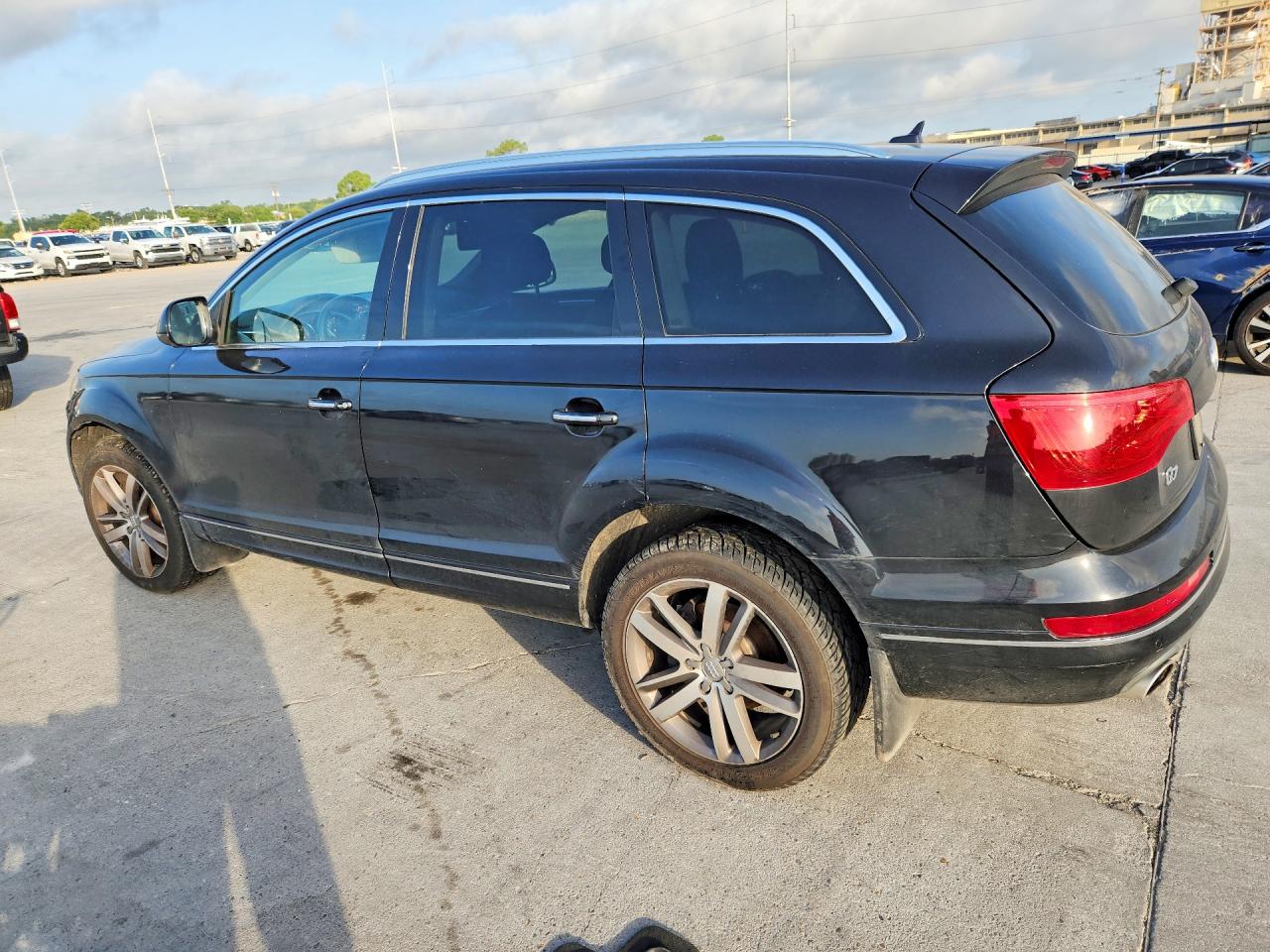 2013 AUDI Q7 Premium Plus