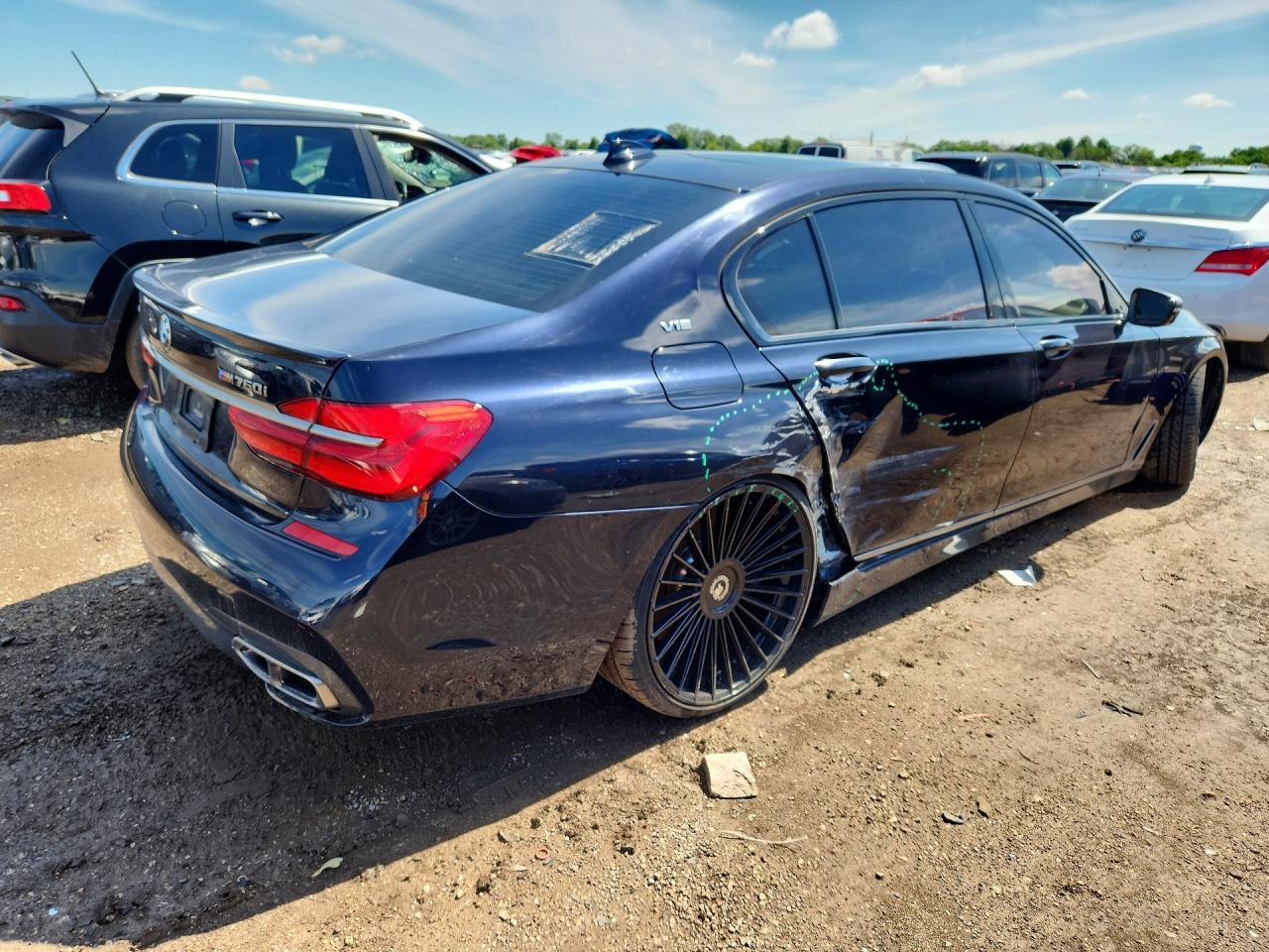 2019 BMW M760 xDrive