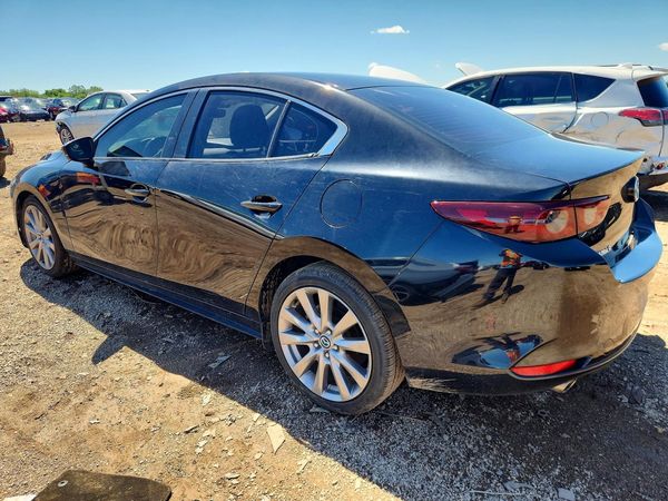 2019 MAZDA 3