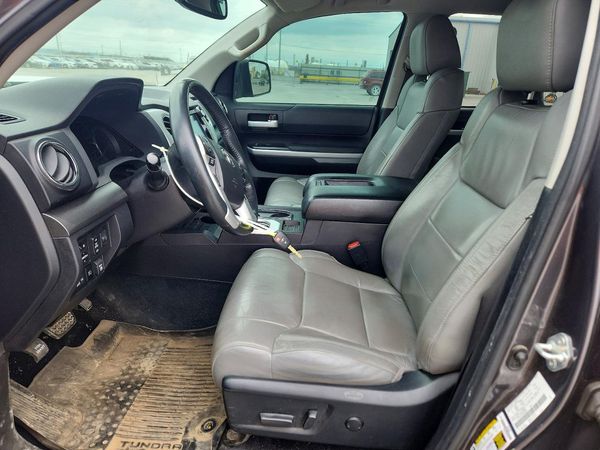 2021 TOYOTA TUNDRA SR5 grade