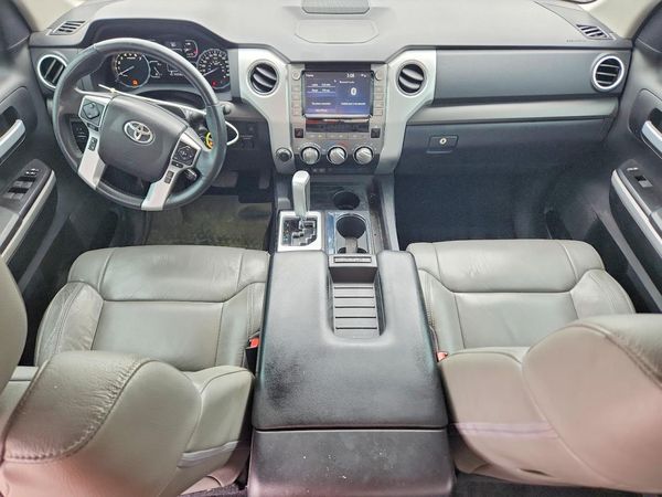 2021 TOYOTA TUNDRA SR5 grade