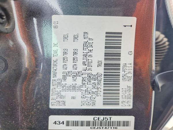 2021 TOYOTA TUNDRA SR5 grade