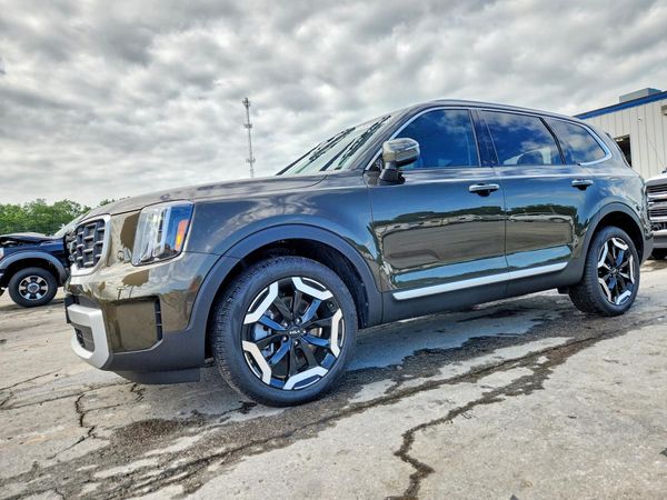 2025 KIA TELLURIDE S