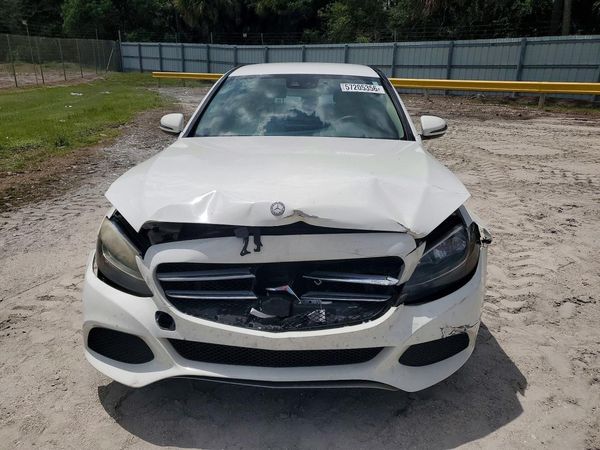 2016 MERCEDES-BENZ C C300