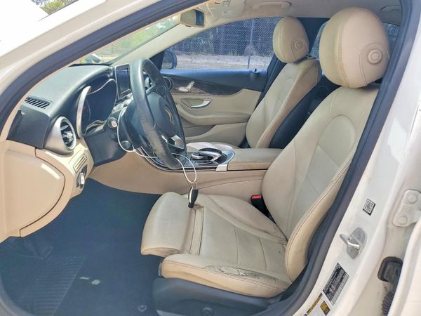 2016 MERCEDES-BENZ C C300