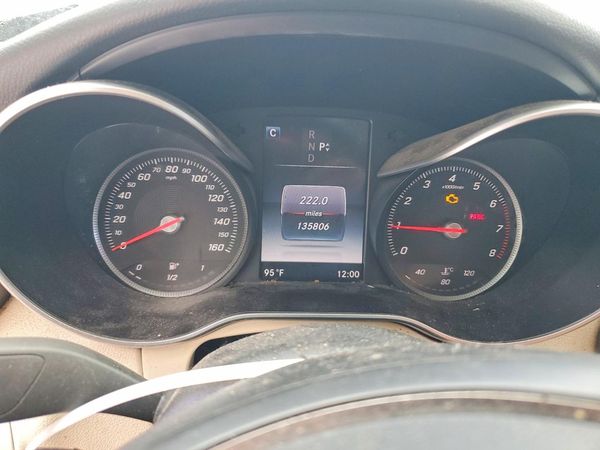 2016 MERCEDES-BENZ C C300