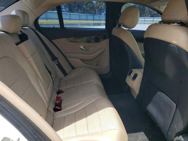 2016 MERCEDES-BENZ C C300
