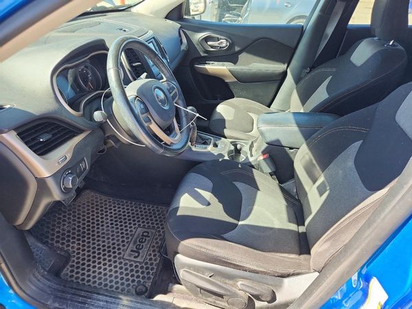 2017 JEEP CHEROKEE Sport