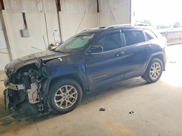 2016 JEEP CHEROKEE LATITUDE 4X4