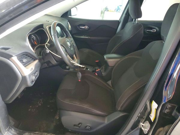 2016 JEEP CHEROKEE LATITUDE 4X4