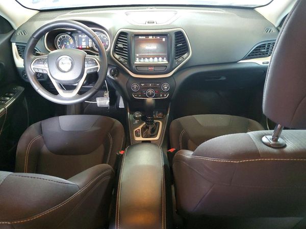 2016 JEEP CHEROKEE LATITUDE 4X4