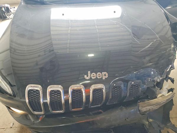 2016 JEEP CHEROKEE LATITUDE 4X4