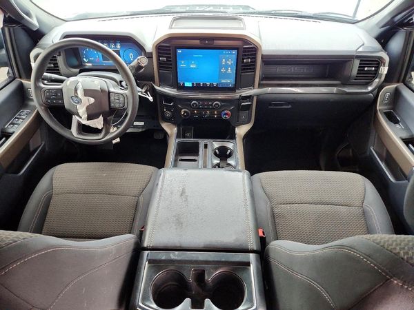 2025 FORD F150 STX
