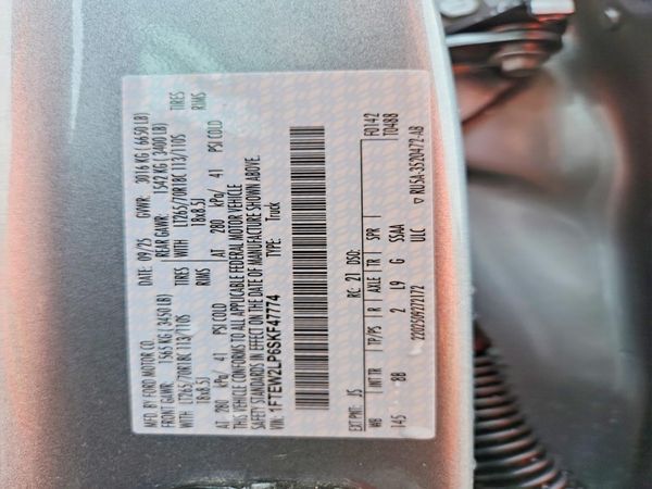 2025 FORD F150 STX