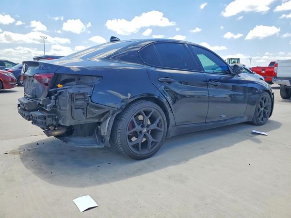 2019 ALFA ROMEO GIULIA RWD