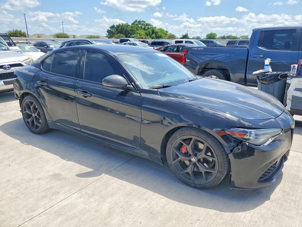 2019 ALFA ROMEO GIULIA RWD