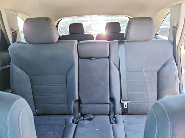 2016 KIA SORENTO L / LX