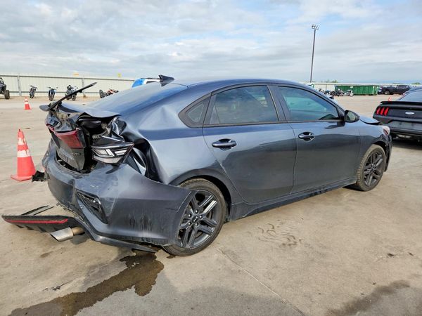 2021 KIA FORTE GT Line