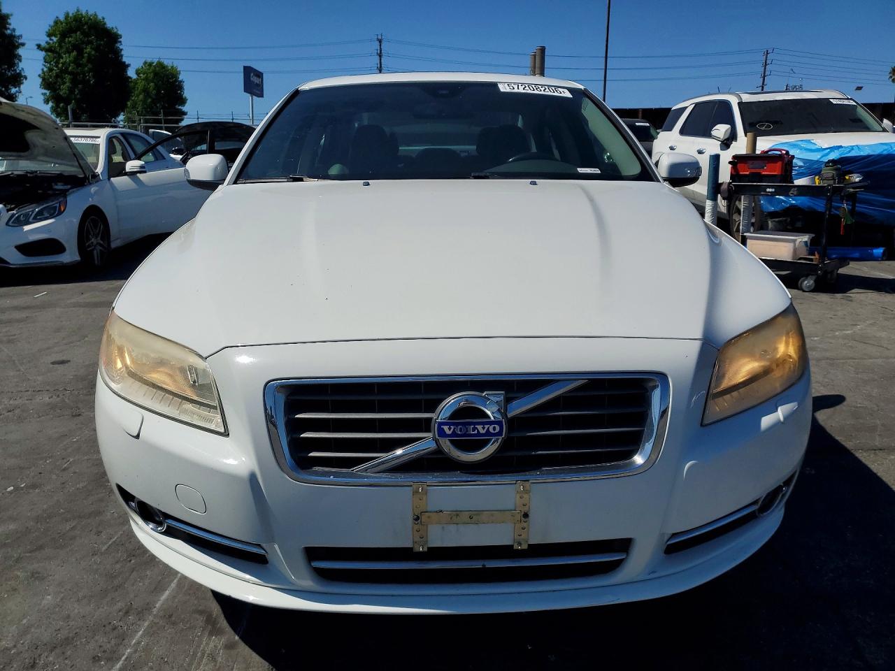 2011 VOLVO S80